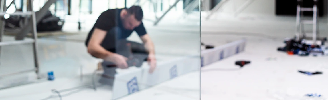 Emergency Commercial Glass Repair in Oakleaf Plantation, FL