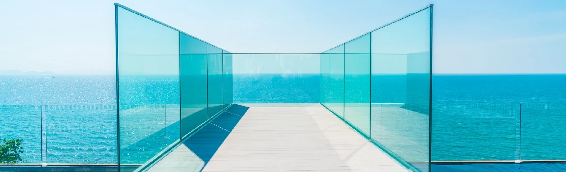 Customized Glass Pool Fence Repair Services in Oakleaf Plantation, FL